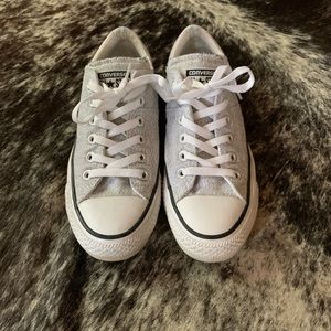 ☄️Converse Low Tops